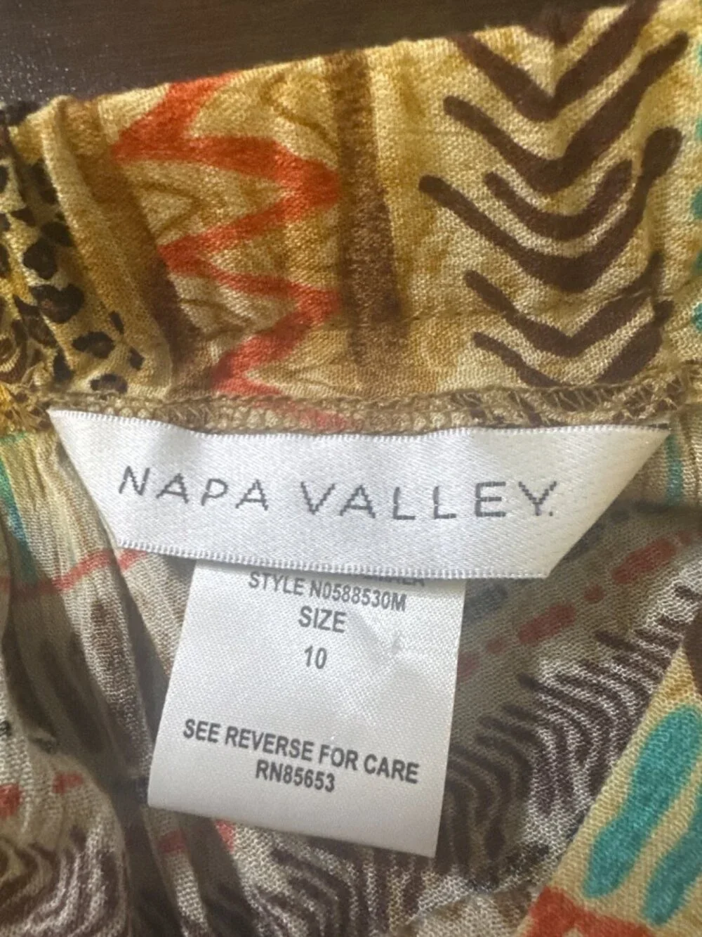 Napa Valley Womens Size 10 Button Front Tribal Print 2 pc Skirt Set Multicolor